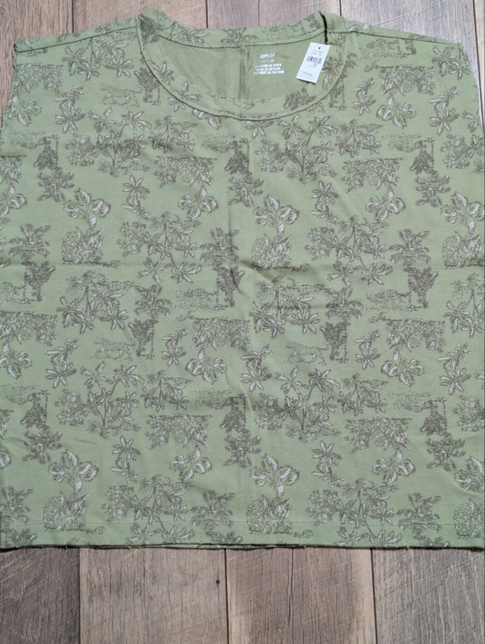 NWT Aerie Boxy Crop T-Shirt XS Green Jungle Toile Print Cotton Oversized Fall